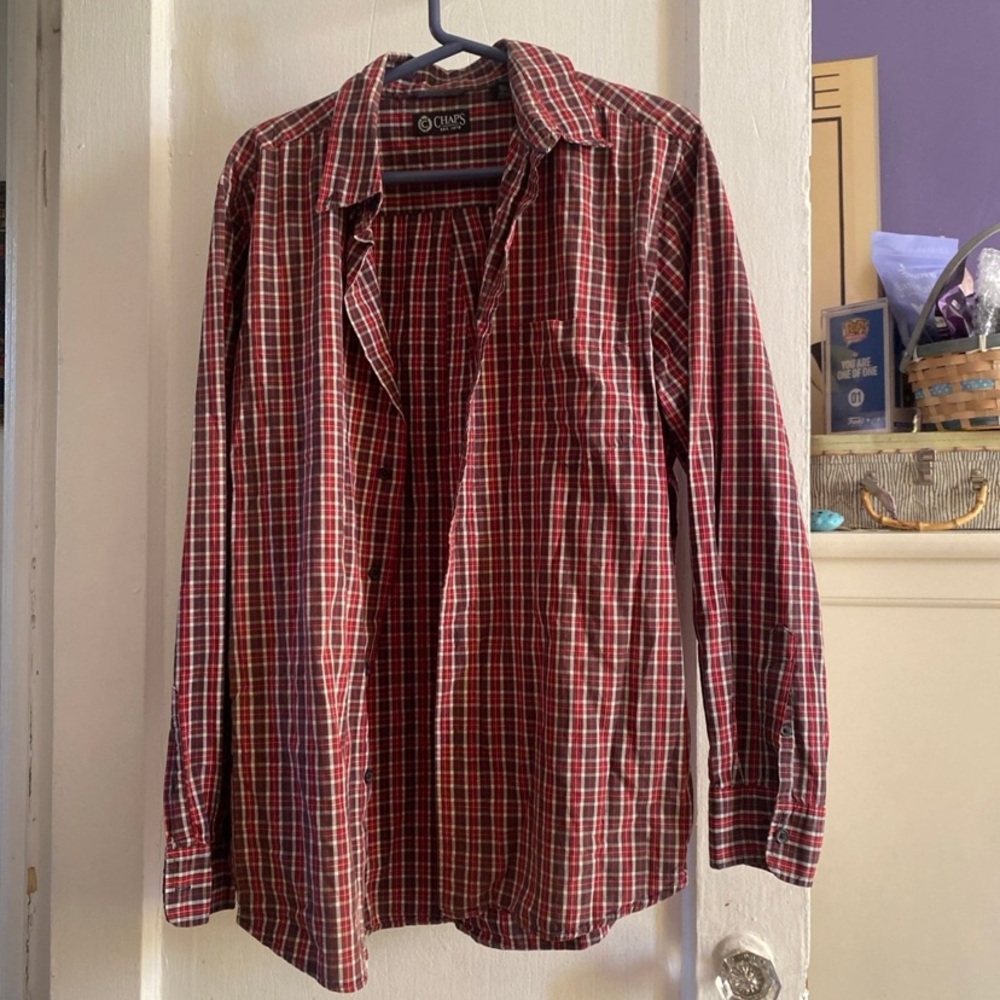 Chap’s Button Down Shirt-Large
NWOT
100% cotton
Long sleeves